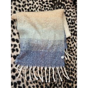 NEW! Aerie Blue Ombre Fuzzy Scarf